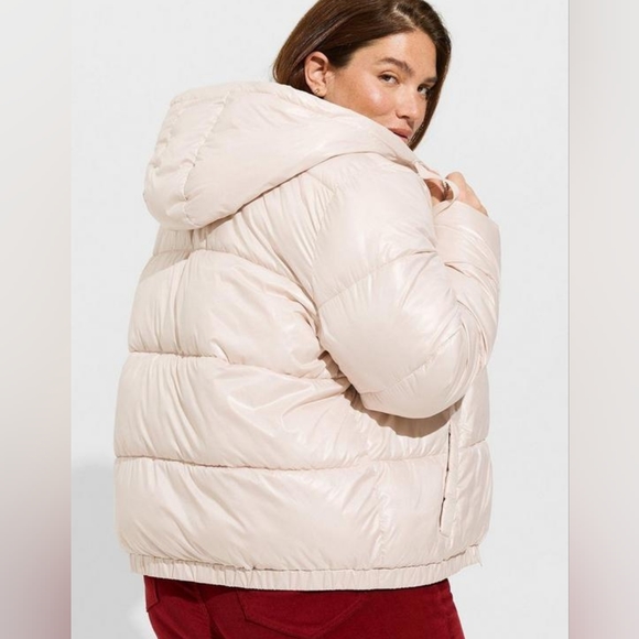 Torrid Puffer jacket with hood Torrid NWT size 2 - Picture 5 of 7